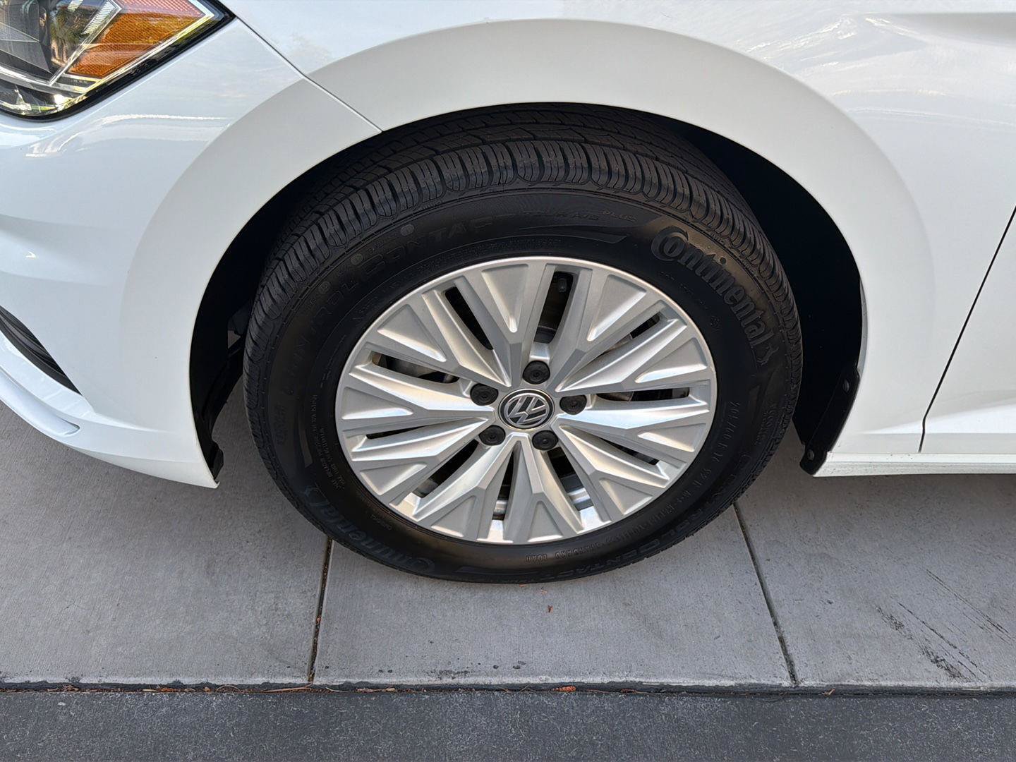 Used 2019 Volkswagen Jetta S w/ Driver Assistance Package FWD image 9