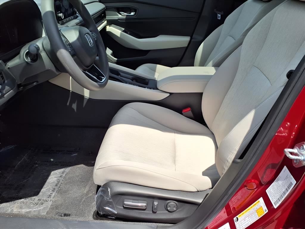 New 2025 Honda Accord SE image 16