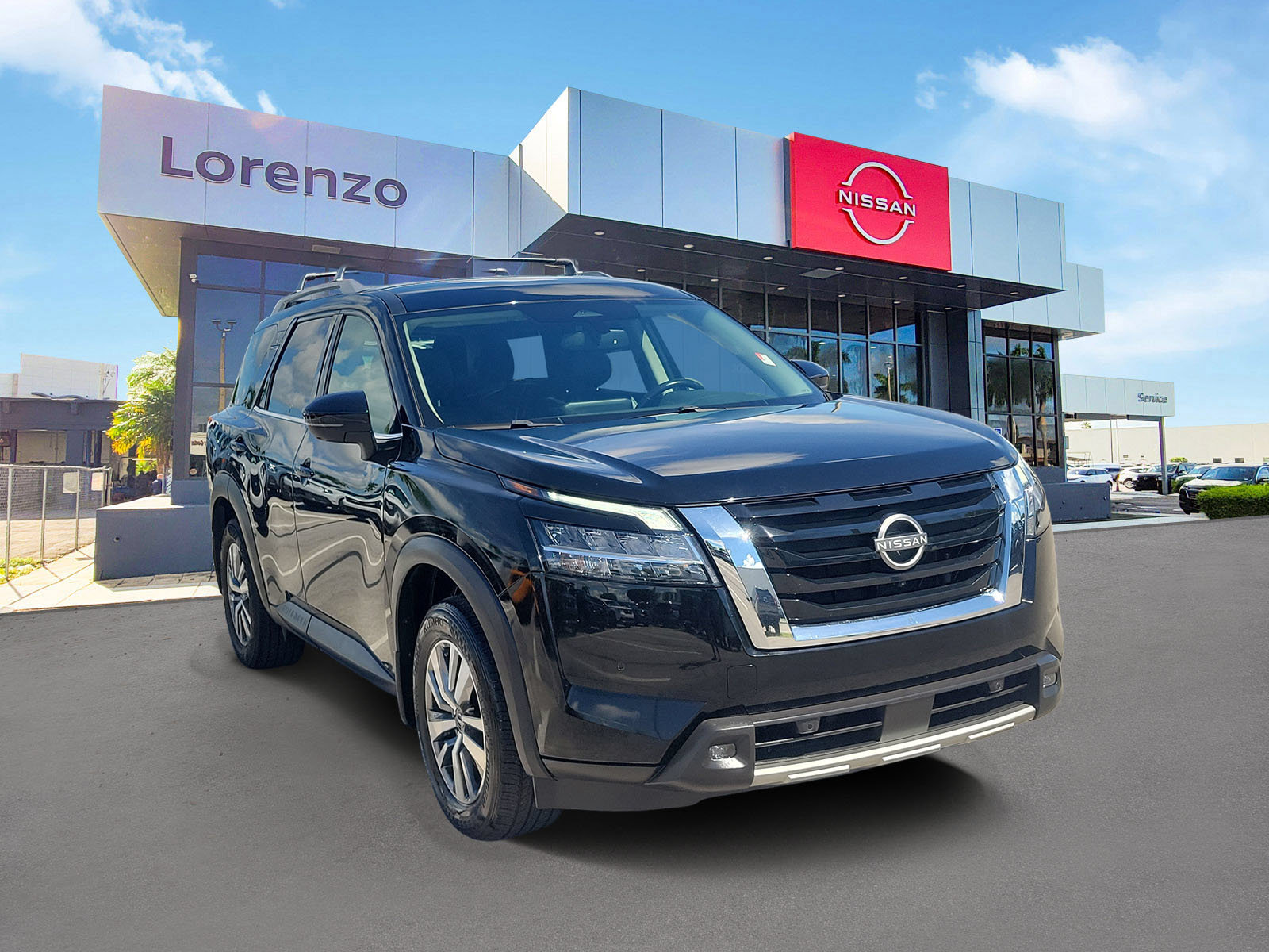 Used 2022 Nissan Pathfinder SL FWD image 3