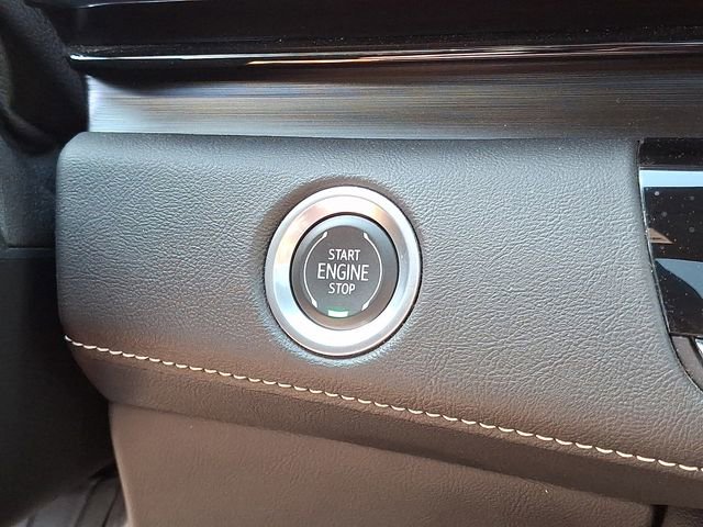 Certified 2022 Cadillac Escalade ESV Premium Luxury image 21