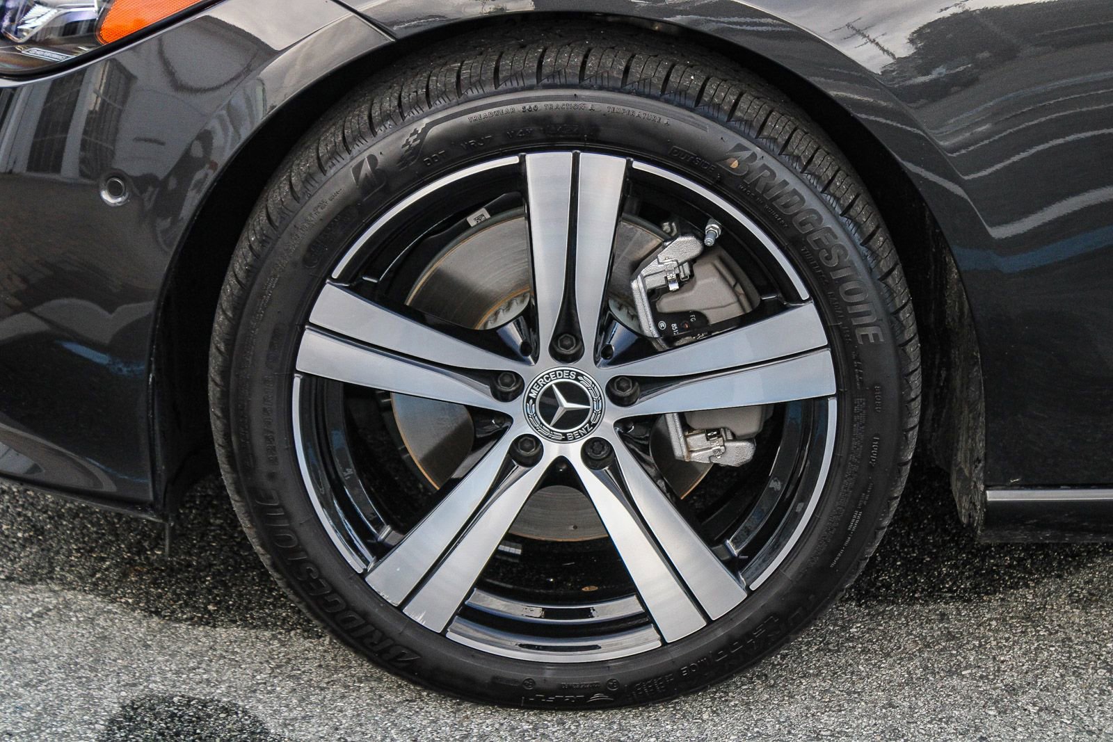 Certified 2025 Mercedes-Benz C 300 4MATIC Sedan image 11