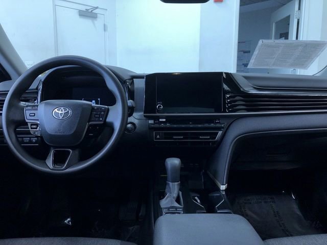 Used 2026 Toyota Camry LE FWD image 18