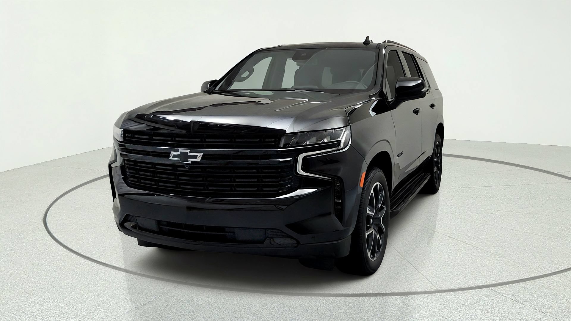 Used 2023 Chevrolet Tahoe RST w/ Luxury Package AWD/4WD image 8