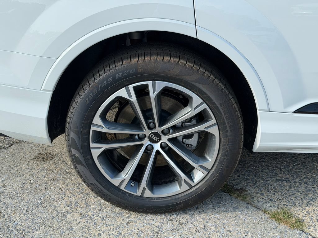 New 2026 Audi Q7 2.0T Premium AWD/4WD image 6