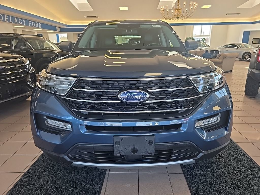 Used 2020 Ford Explorer XLT w/ Equipment Group 202A image 10