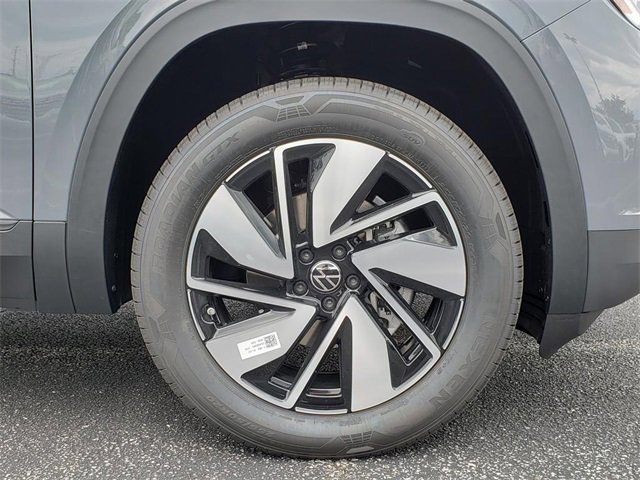 New 2026 Volkswagen Atlas SE image 12
