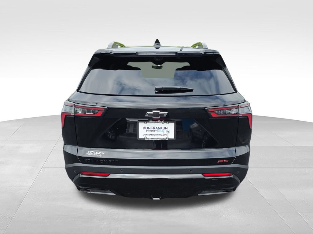 New 2027 Chevrolet Equinox RS w/ Safety and Technology Package AWD/4WD image 4