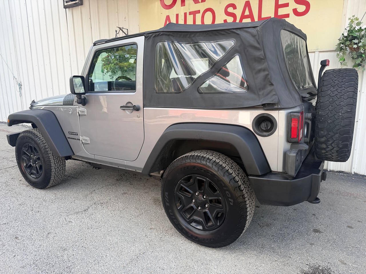 Used 2014 Jeep Wrangler Sport w/ 32" Tire & Wheel Group AWD/4WD image 6