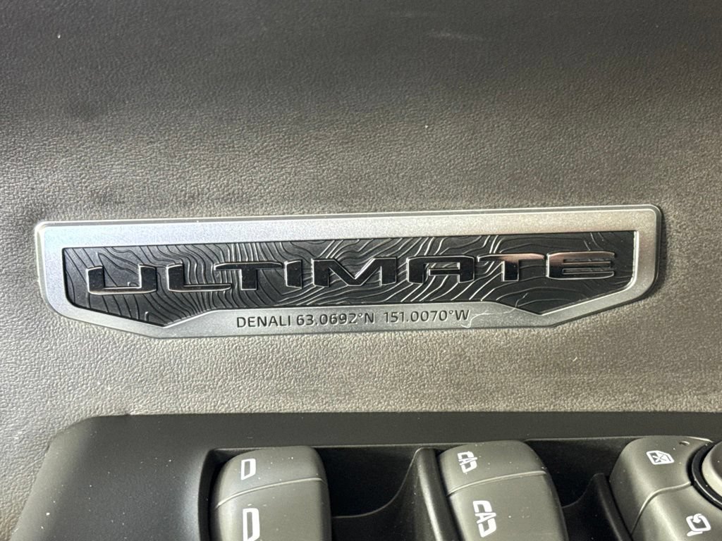 Certified 2024 GMC Sierra 1500 Denali Ultimate AWD/4WD image 39