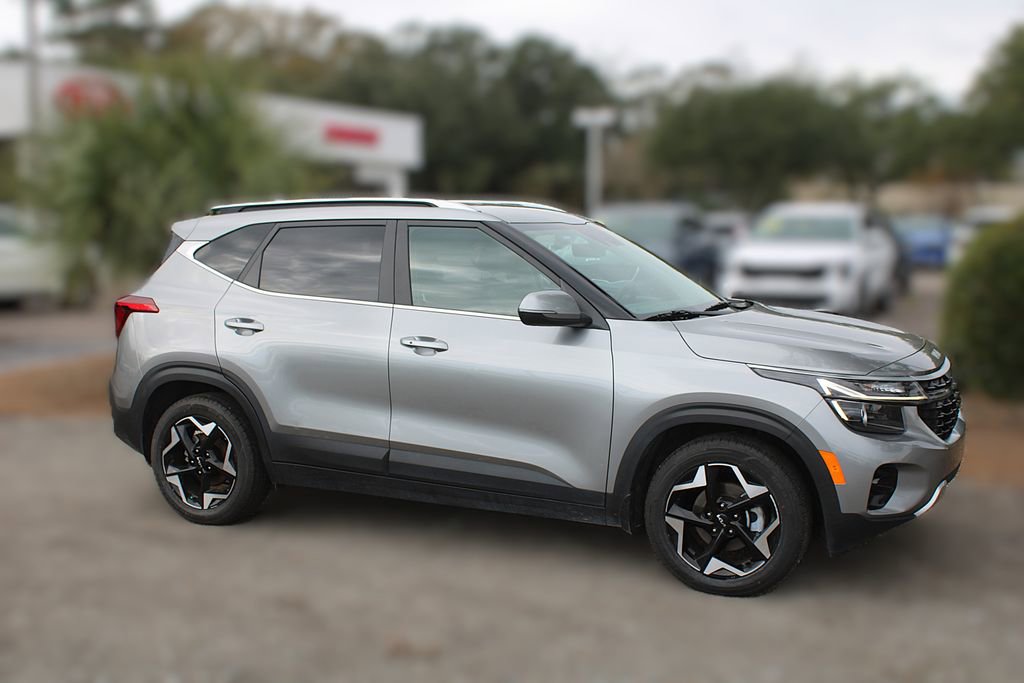 Certified 2024 Kia Seltos EX image 4