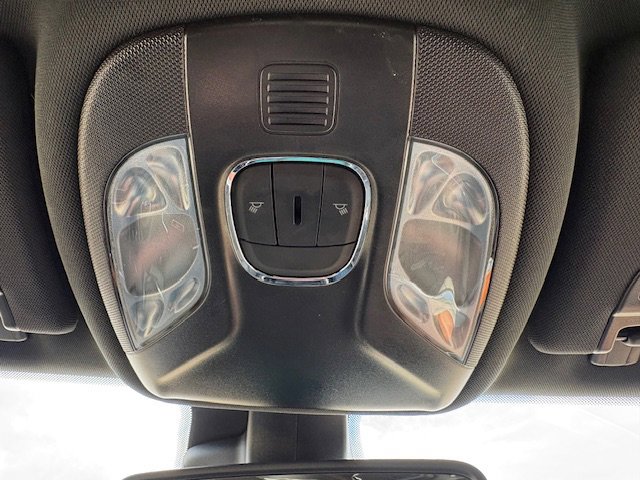 Used 2023 Jeep Compass Limited image 22