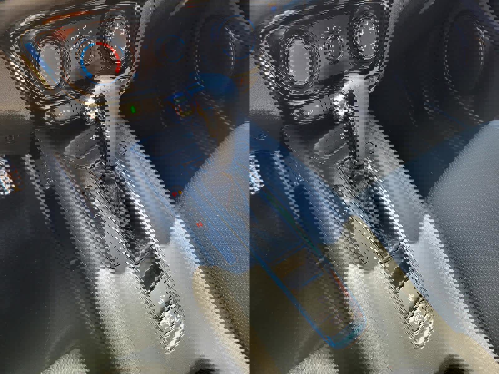 Used 2022 Honda HR-V Sport image 22