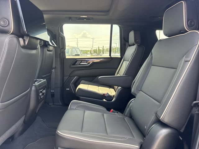 New 2026 GMC Yukon XL Elevation w/ Elevation Premium Package AWD/4WD image 11