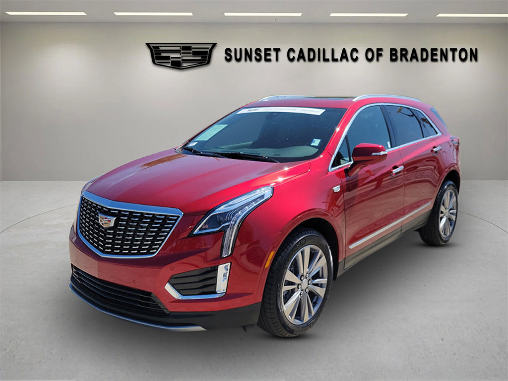 Certified 2025 Cadillac XT5 Premium Luxury w/ LPO, Floor Liner Package image 8