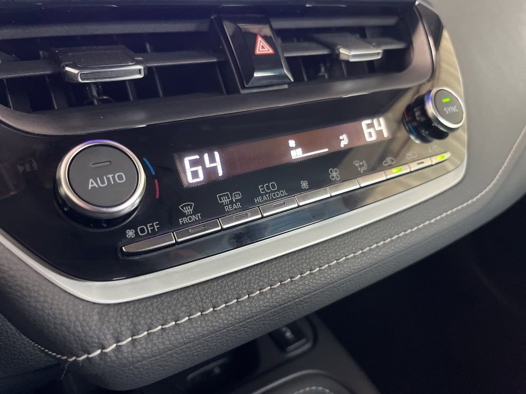 Used 2023 Toyota Corolla XSE FWD image 14