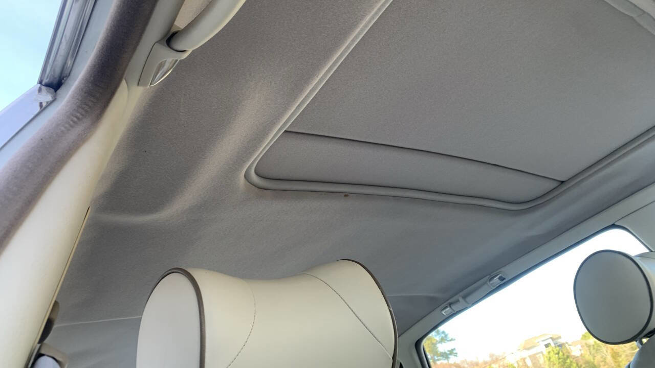 Used 1998 Jaguar XJ8 L Vanden Plas 4dr Sedan RWD image 24