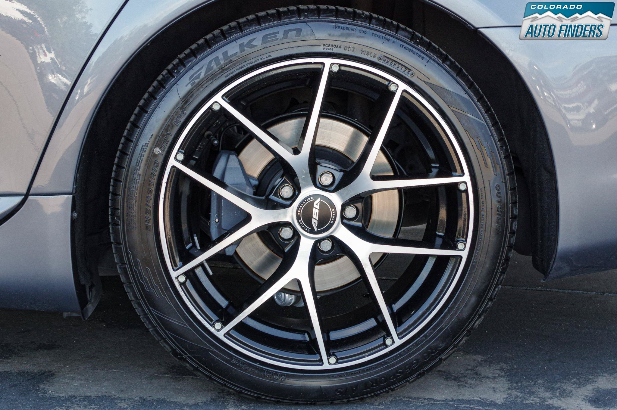 Used 2012 Lexus LS 460 w/ Comfort Pkg RWD image 25