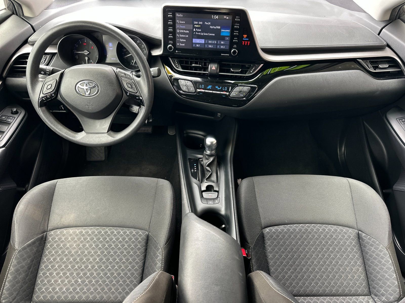 Used 2020 Toyota C-HR LE image 12