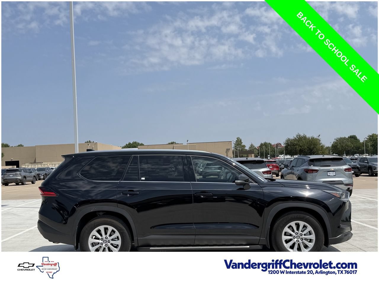 Used 2025 Toyota Grand Highlander FWD image 3