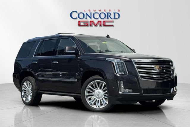 Used 2017 Cadillac Escalade Platinum image 1