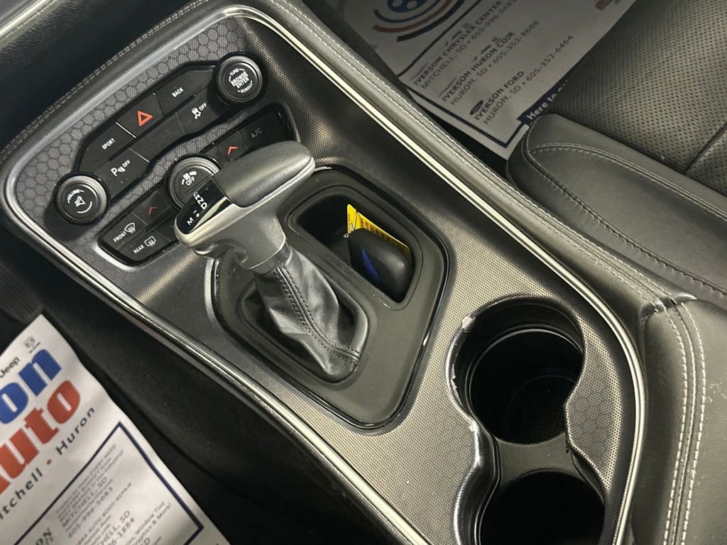 Used 2016 Dodge Challenger SXT Plus image 31