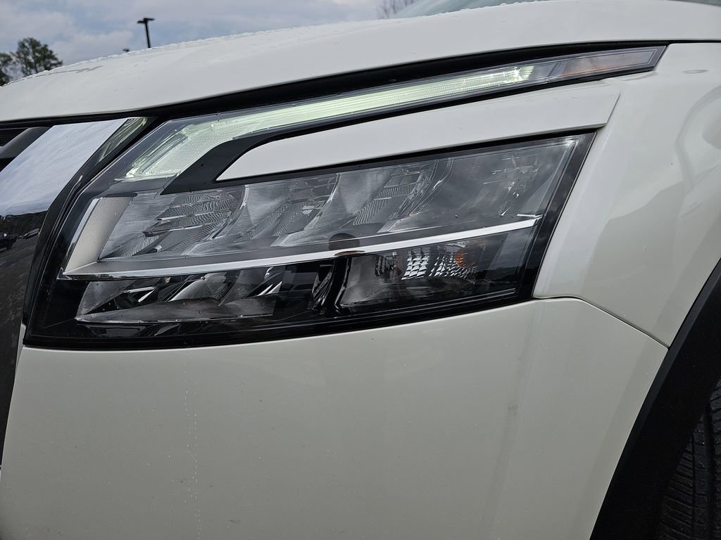 Used 2024 Nissan Pathfinder SL w/ SL Premium Package image 36