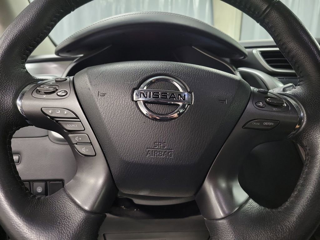 Used 2021 Nissan Murano SV image 17