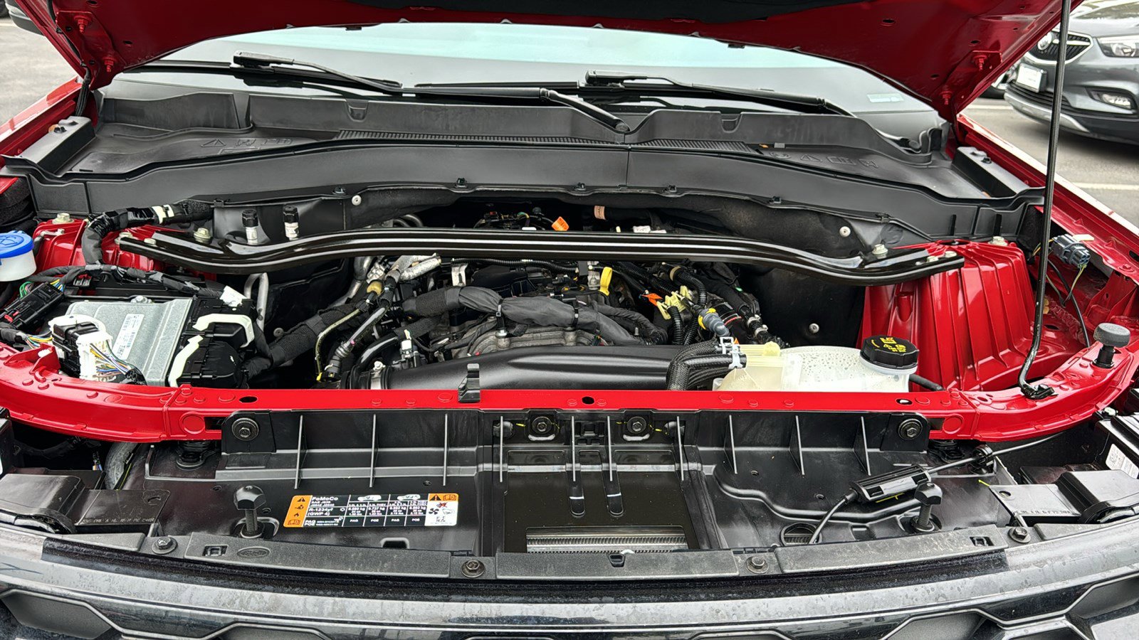 Used 2025 Ford Explorer ST-Line w/ Premium Package image 37