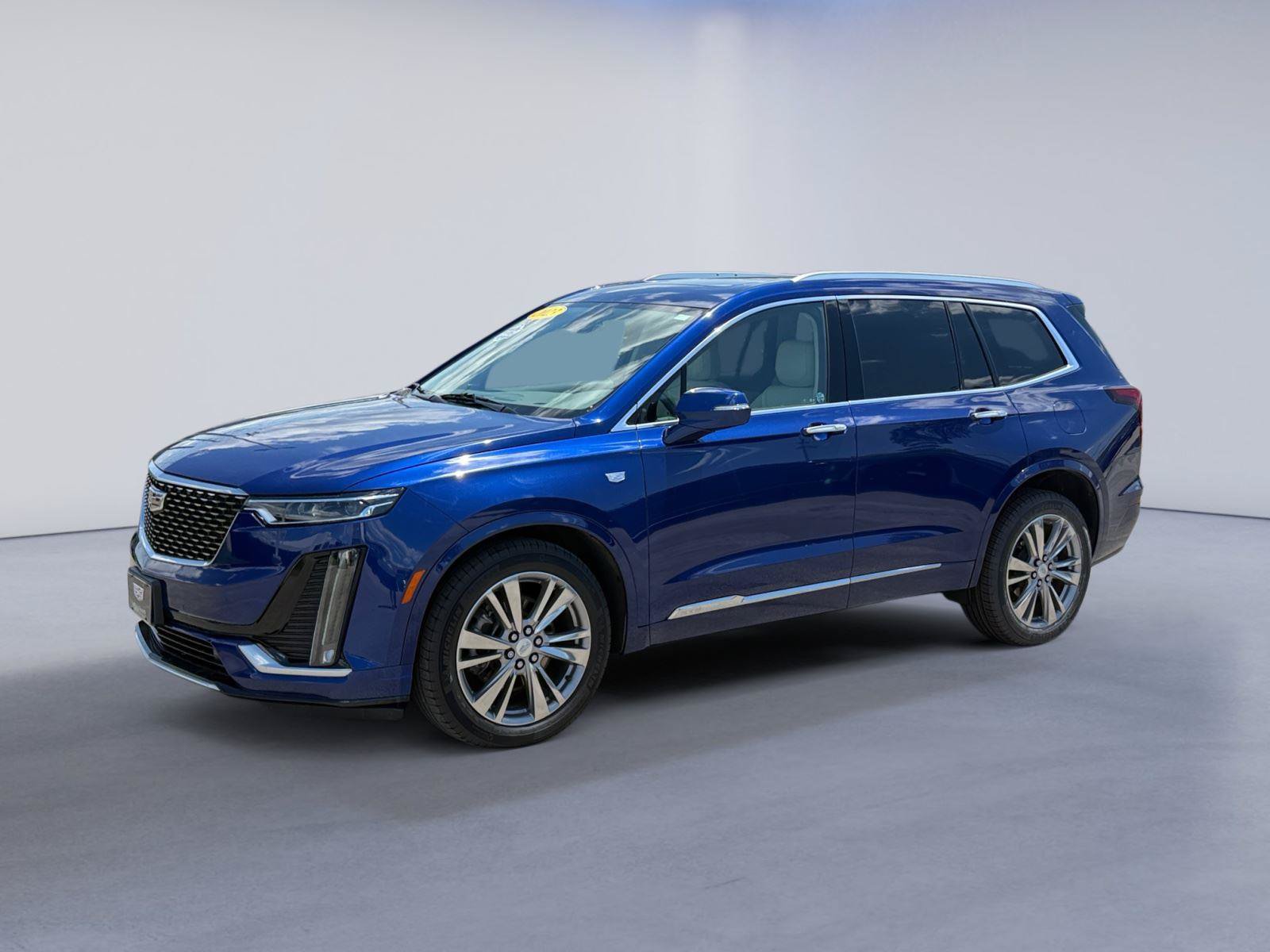 Certified 2023 Cadillac XT6 Premium Luxury AWD/4WD image 11