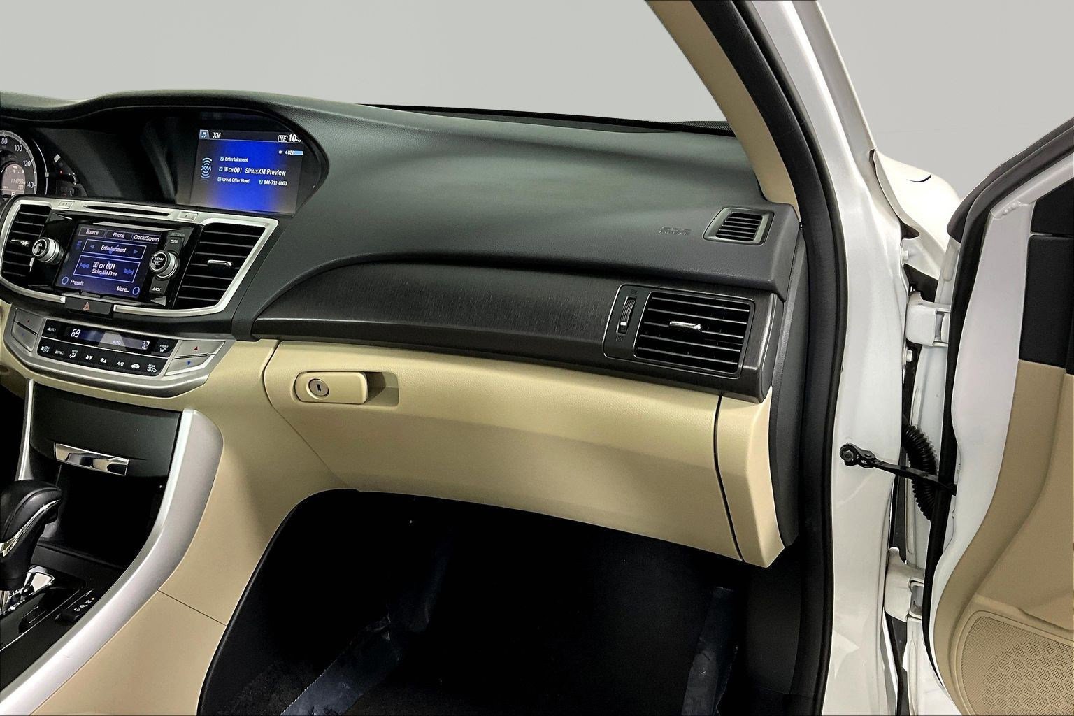 Used 2014 Honda Accord EX-L image 27