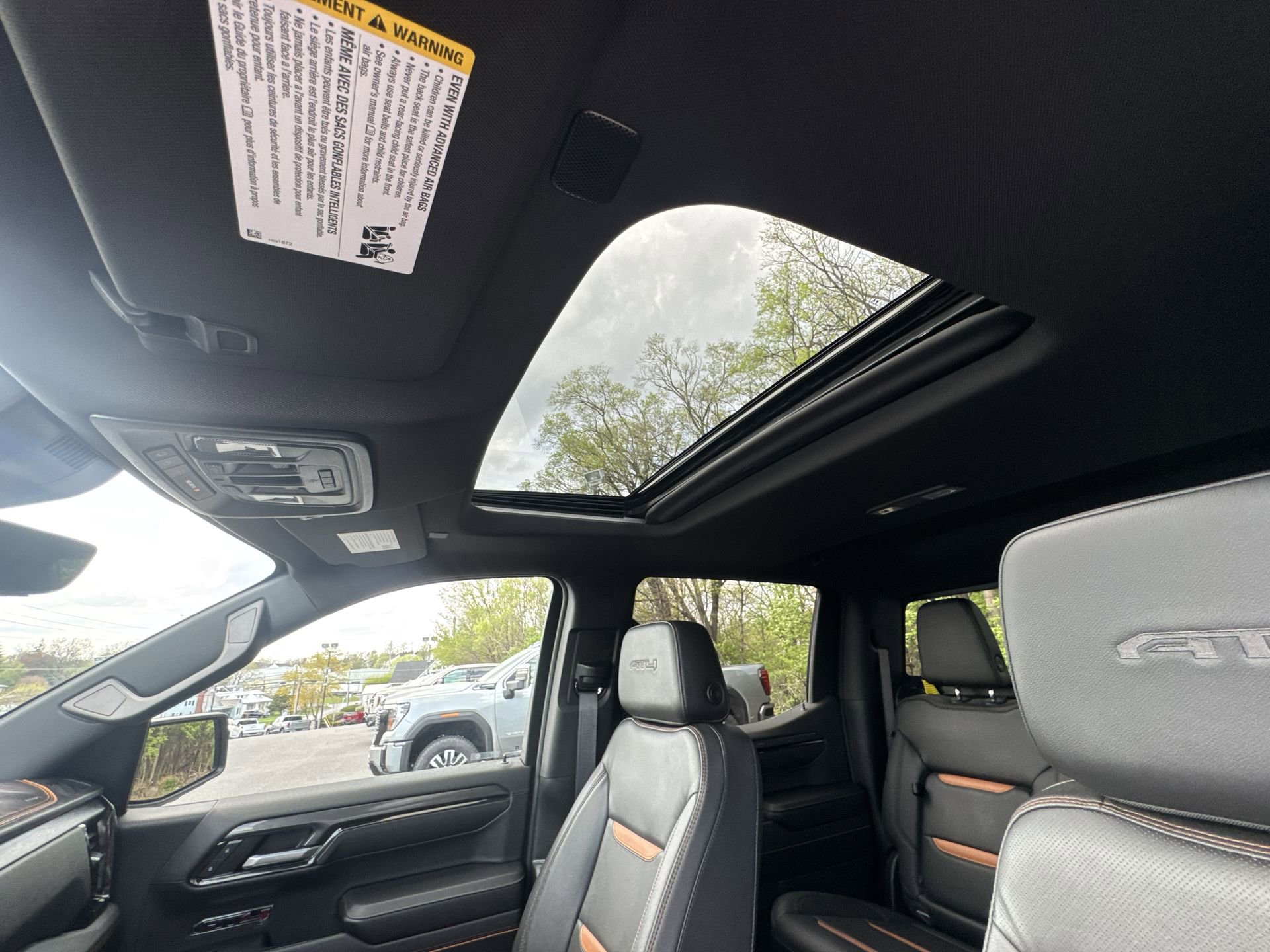 Certified 2024 GMC Sierra 1500 AT4 w/ Technology Package image 16