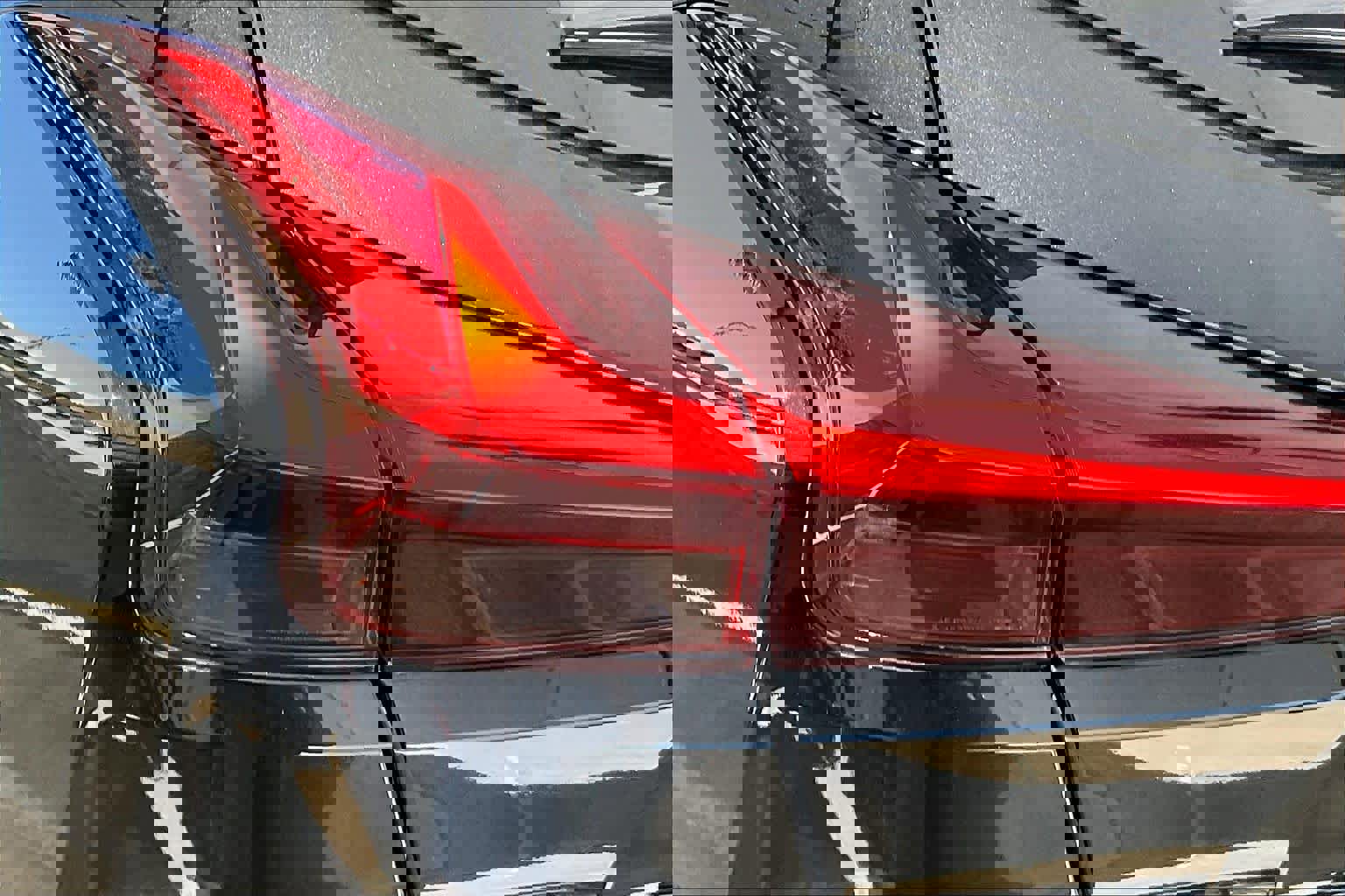 Used 2020 Lexus UX 200 w/ Premium Package image 29