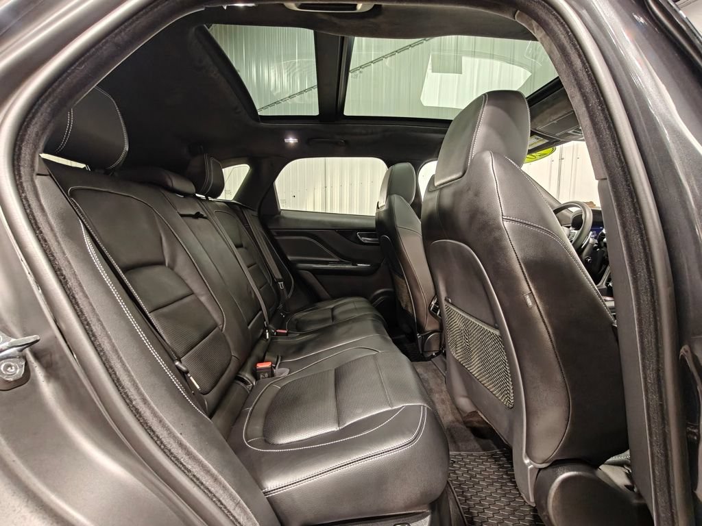 Used 2020 Jaguar F-PACE S AWD/4WD image 28