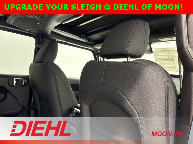 New 2025 Jeep Wrangler Willys image 15