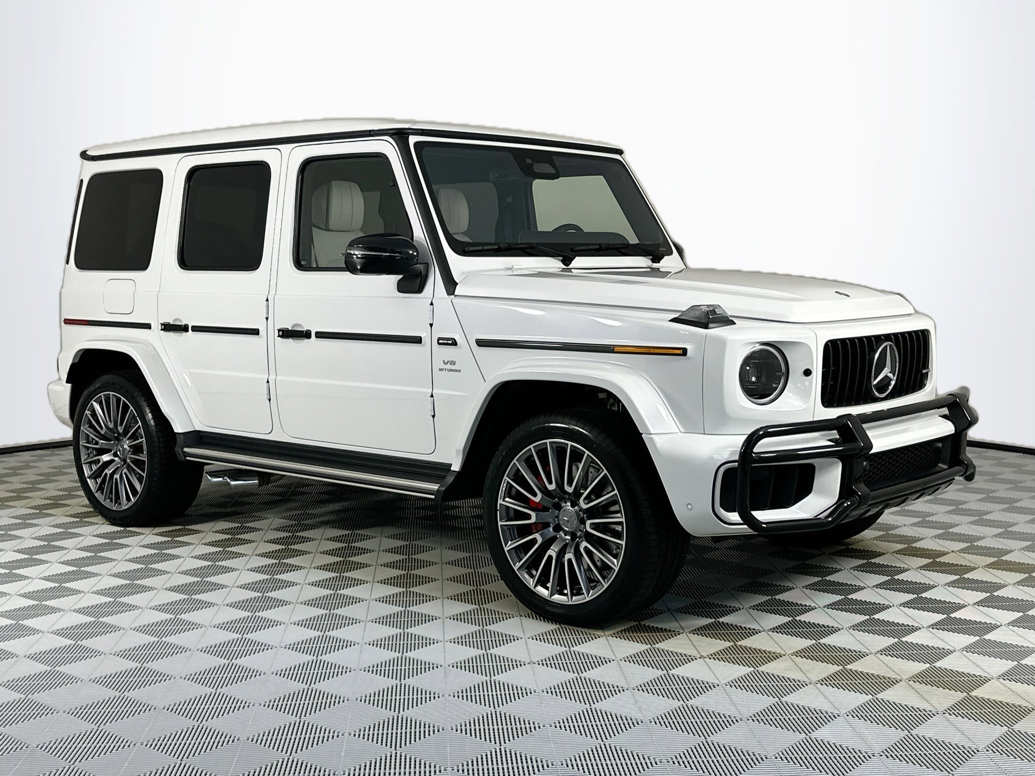 Used 2025 Mercedes-Benz G 63 AMG 4MATIC image 3