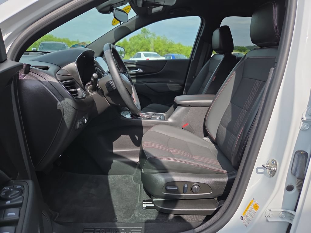 Certified 2024 Chevrolet Equinox RS AWD/4WD image 26