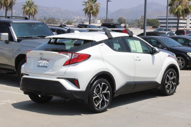 Used 2020 Toyota C-HR XLE FWD image 20