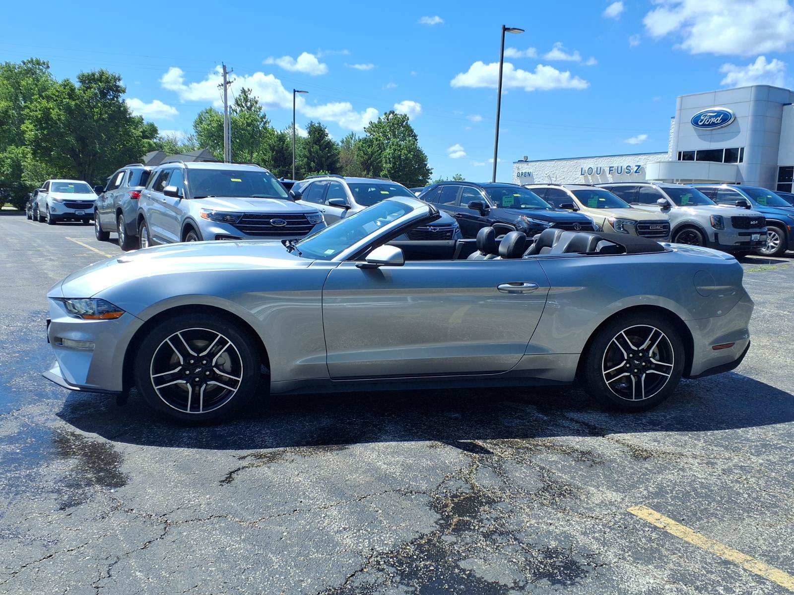 Used 2023 Ford Mustang Premium RWD image 24