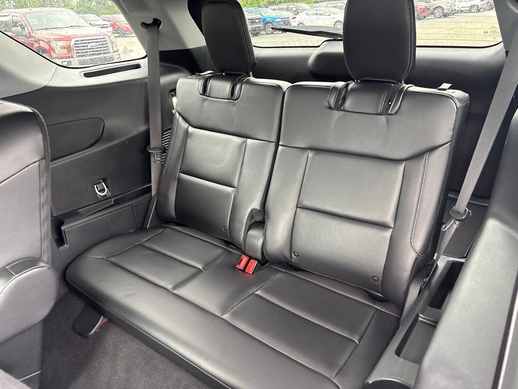 Used 2024 Ford Explorer Limited w/ Limited Technology Package AWD/4WD image 28