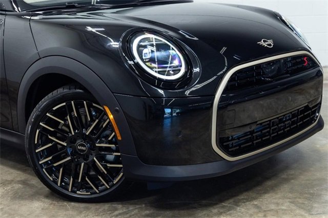 New 2025 MINI Cooper S image 5
