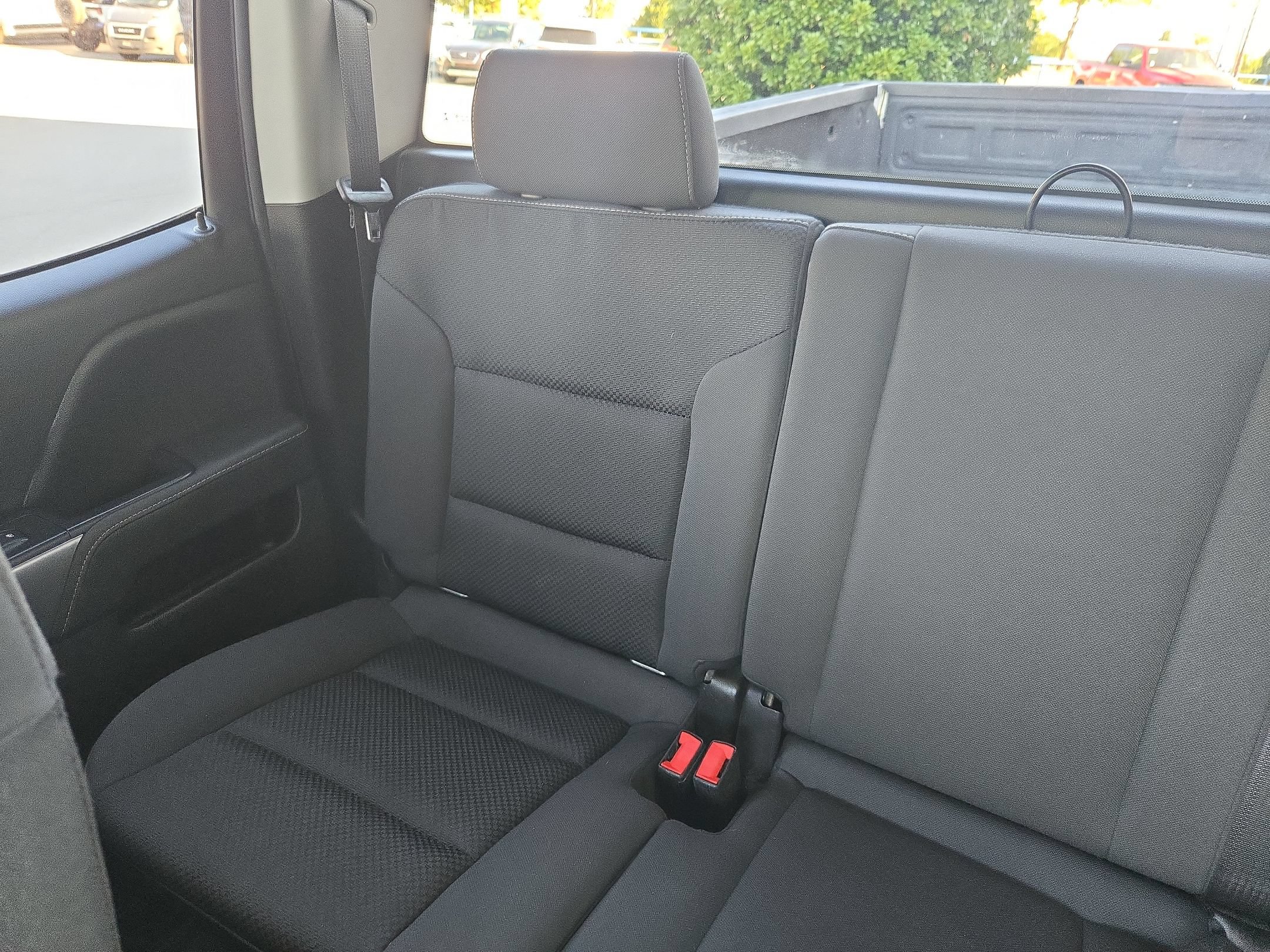 Used 2019 Chevrolet Silverado 1500 LT AWD/4WD image 12