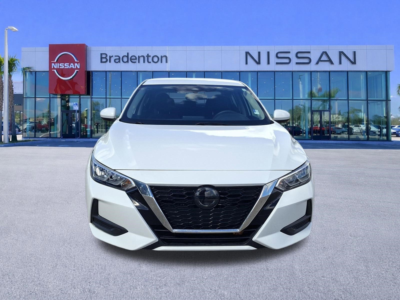 Certified 2022 Nissan Sentra S image 2