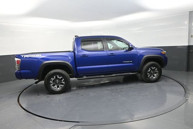 Used 2022 Toyota Tacoma TRD Off-Road w/ TRD Premium Off Road Package image 10