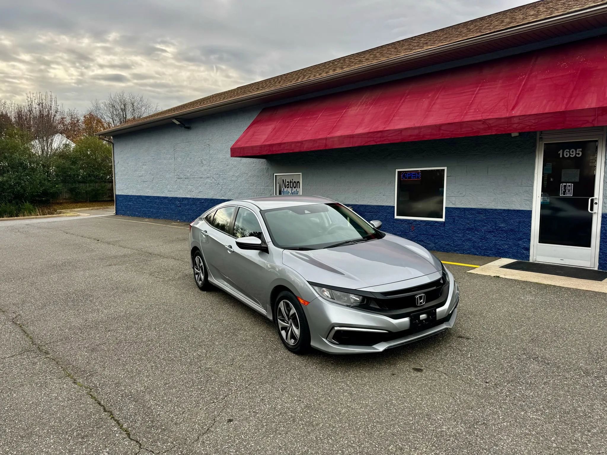 Used 2019 Honda Civic LX image 8