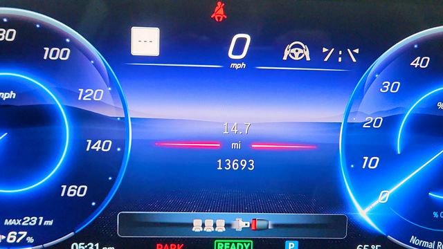 Used 2023 Mercedes-Benz EQS 450+ 4MATIC Sedan image 39