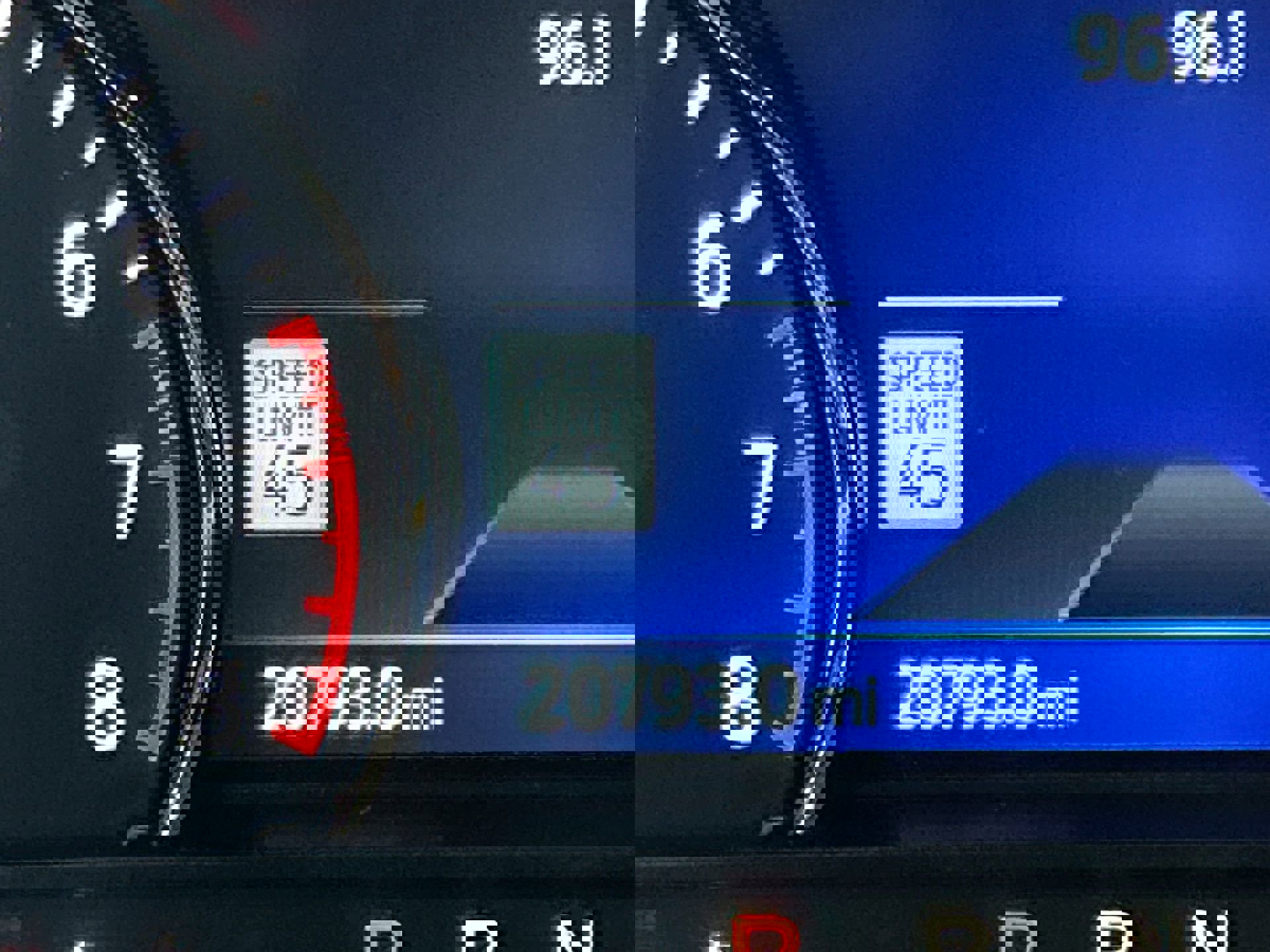 Used 2023 Ford Explorer XLT w/ Equipment Group 202A image 24