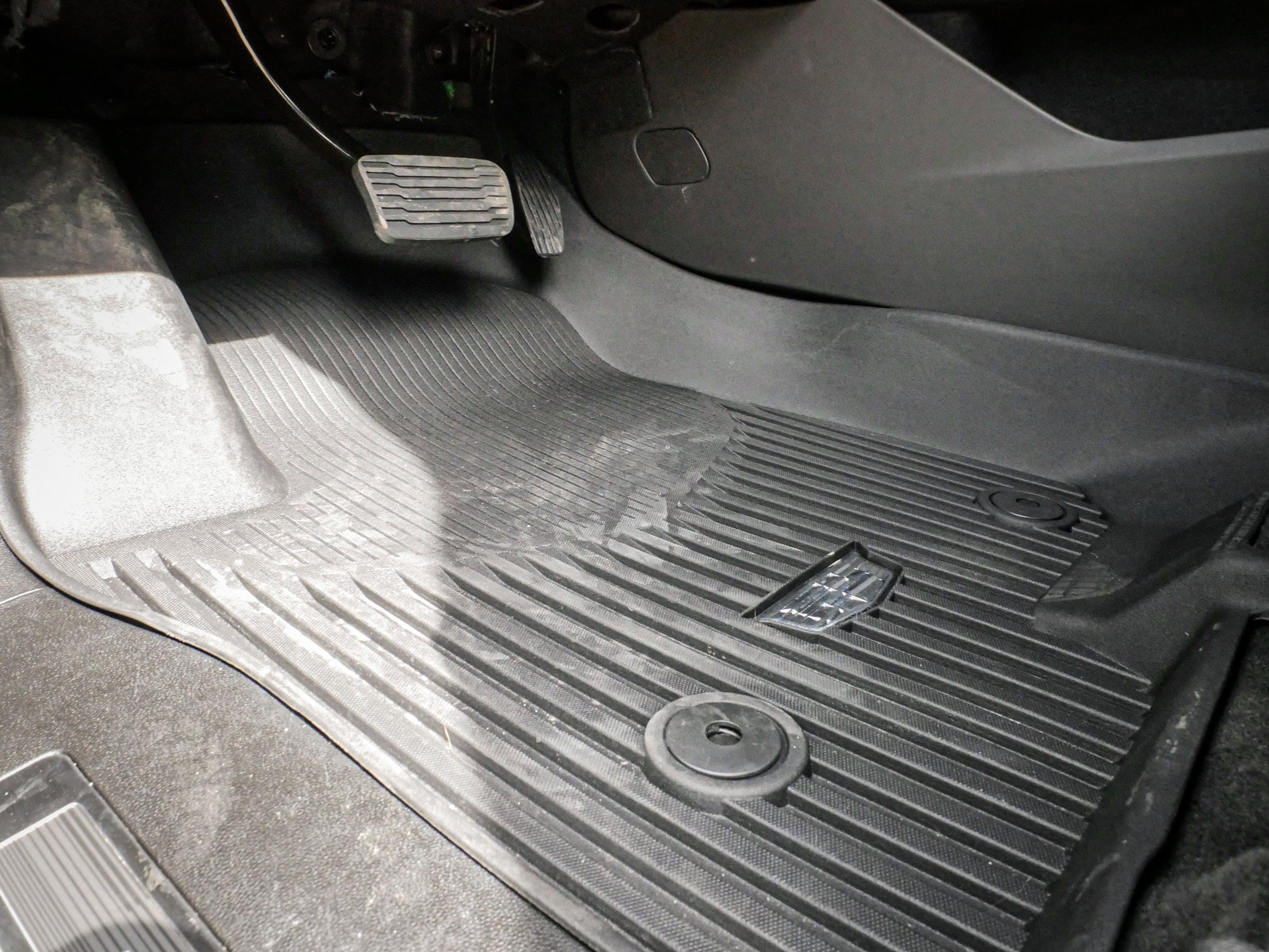 Used 2026 Cadillac Escalade Platinum Sport w/ LPO, Floor Liner Package image 17