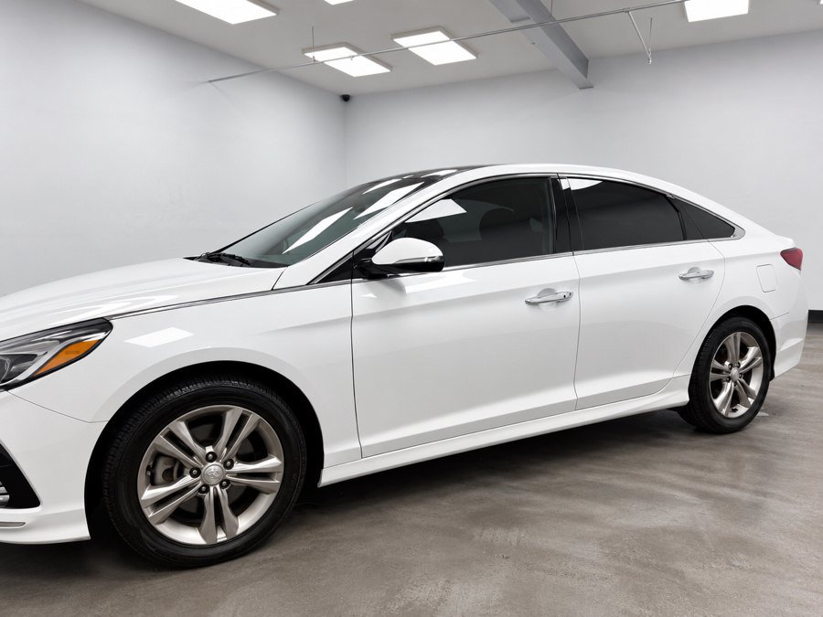 Used 2019 Hyundai Sonata Limited w/ Ultimate Package 04 FWD image 17