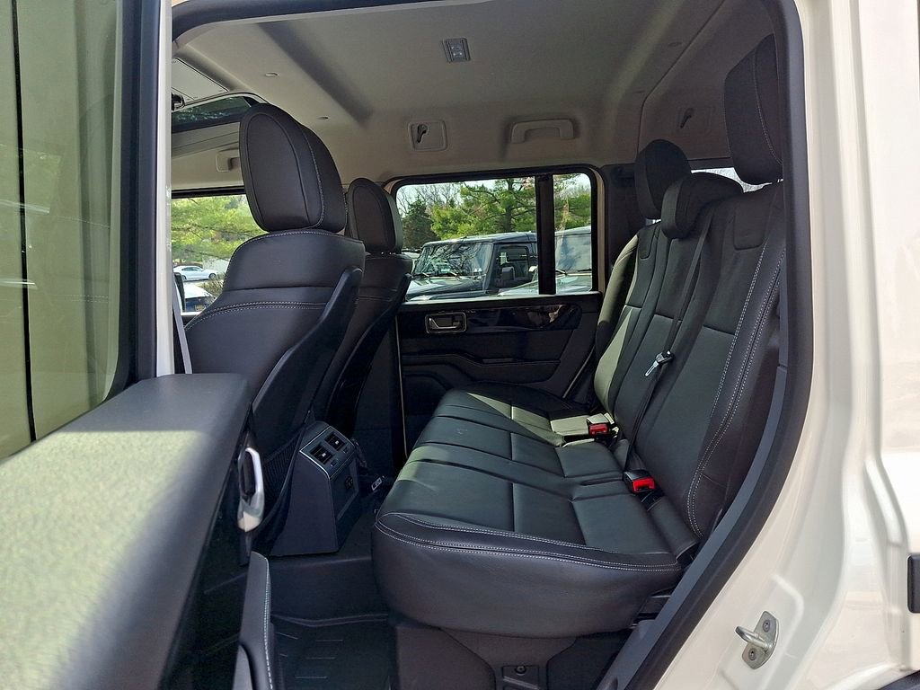 Used 2026 INEOS Grenadier Fieldmaster Edition image 10