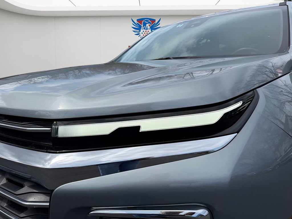 Used 2024 Chevrolet Traverse LT AWD/4WD image 11